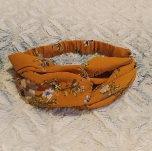 🌻 Beautiful boho floral headband